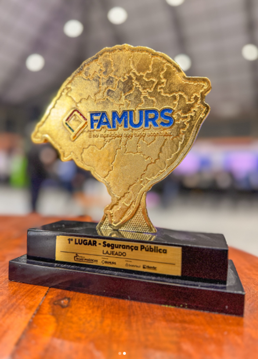 No momento, você está visualizando Pacto Lajeado Pela Paz conquista 1º lugar no Prêmio Boas Práticas da Famurs na categoria Segurança Pública